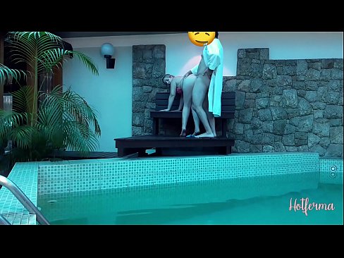 ❤️ Baas nodigt meid uit naar het zwembad, maar kon een hete niet weerstaan ☑ Porn video at porn nl.heatpumpcenter.top ️❤